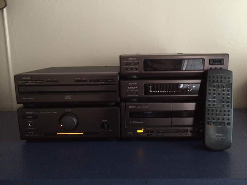 Denon D-700 1995 Bronze image 1