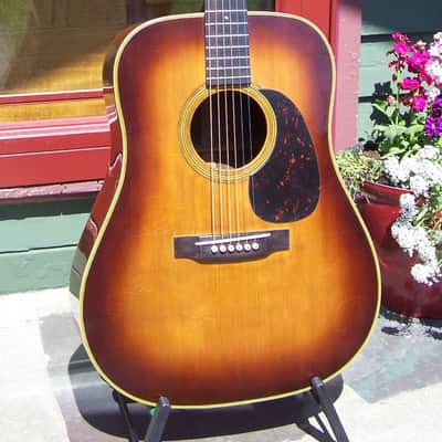 Martin D-28 1944 - Burst image 1
