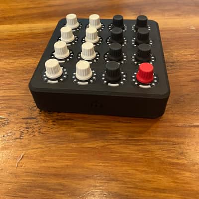 DJ Tech Tools Midi Fighter Twister 2010s - Black image 4