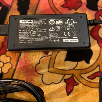 Tascam PS-M1524A Switching Power Adapter image 2