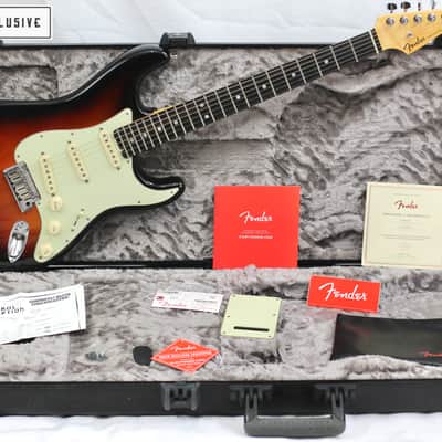 Fender American Elite Stratocaster Tobacco Sunburst image 2