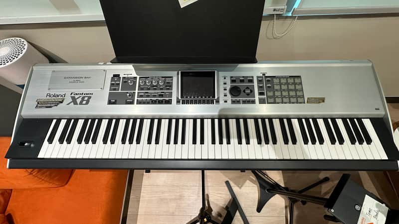 Roland Fantom-X8 88-Key Workstation Keyboard 2003 - 2004 - Silver image 1