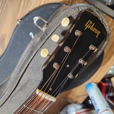 Gibson LG-2 1946 - 1949 - Sunburst image 4