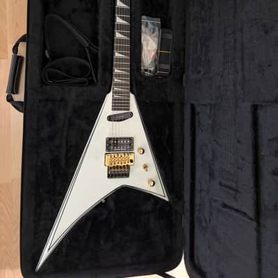 Jackson Concept Series Rhoads RR24 HS 2022 - White with Black Pinstripes image 1