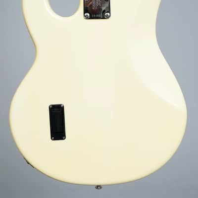 Ernie Ball Music Man Stingray 4 3EQ  2005 - White image 5
