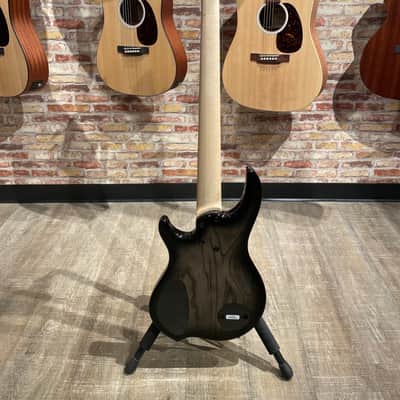 Dingwall Combustion 5  Blackburst image 5