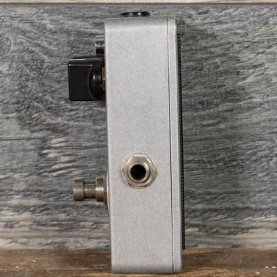 Keeley C2 2-Knob Compressor 2010s - Silver image 3