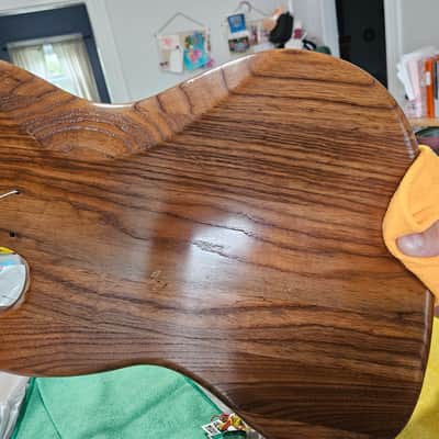 Warmoth Jazz bass body 2026 - Tru oil (11 coats) image 4