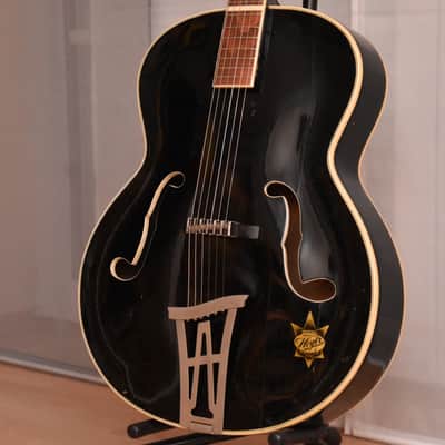 Arnold Hoyer Herr im Frack – 1950s Solid Carved German Vintage Archtop Jazz Guitar / Gitarre image 1