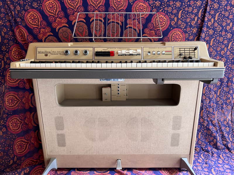 WOW! Beautiful Wurlitzer 205V Electric Piano Incredibly RARE image 1