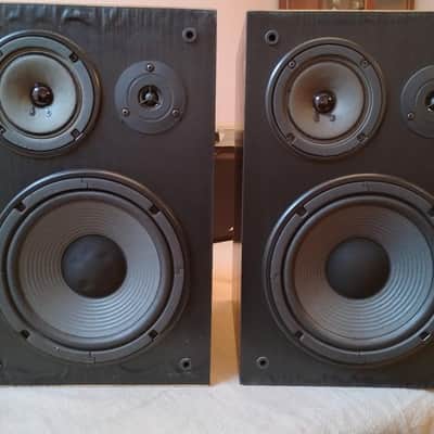 Yamaha NX-E700 2-Way Bookshelf Speakers Piano Black | Reverb
