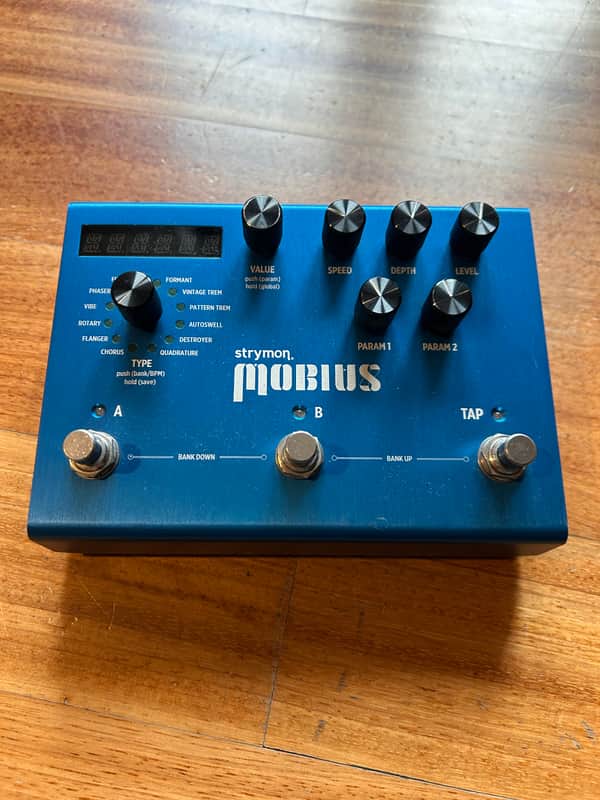 Strymon Mobius