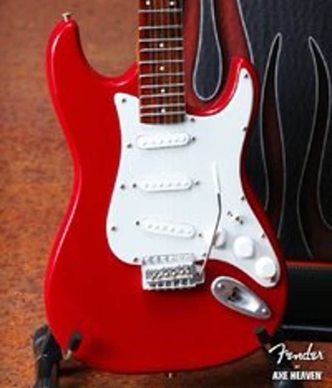 AXE HEAVEN- AXE Licensed Fender Strat Classic Red image 1