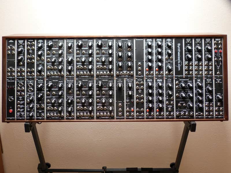 Synthesizer.Com Studio 44 2016 Walnut image 1