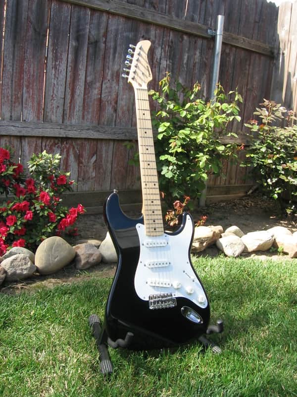 Fernandes LE-1 Special Edition MIJ Mint Condition Stratocaster