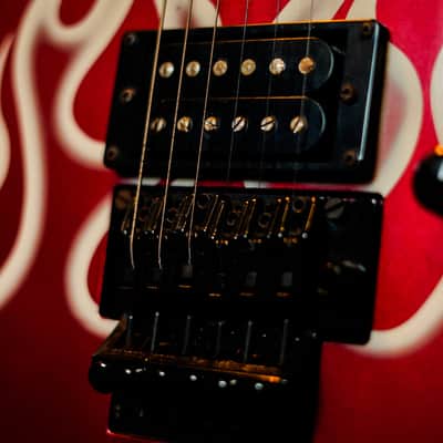 Fender Squier Showmaster 20th Anniversary 2002 Red Flame image 5