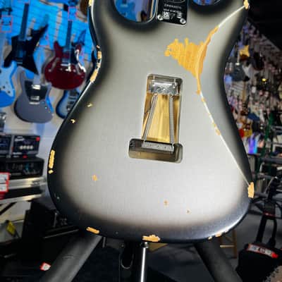 EVH Limited-edition Frankenstein Series Relic Electric Guitar - Silverburst Auth Deal Free Ship! 016 image 9