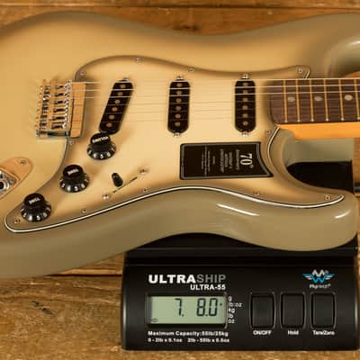 Fender 70th Anniversary Vintera II Stratocaster - Rosewood - Antigua image 8