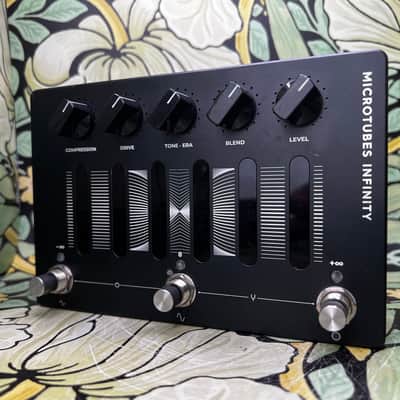 ベース Darkglass Electronics MicrotubesInfinity Darkglass Microtubes Infinity Preamp/Distortion/Audio Interface