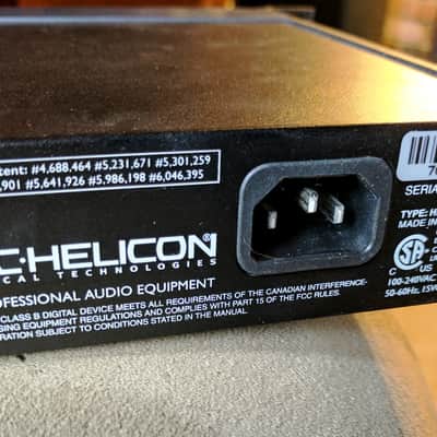 TC-Helicon Voiceworks Plus Vocal Processor, EFX Pitch Correction