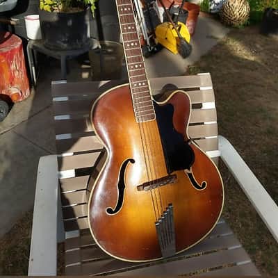 Hofner President 1954-1955  - Sunburst image 1