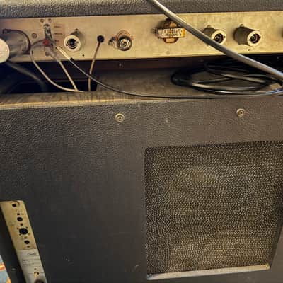 Guild Superstar 60’s amplifier image 4