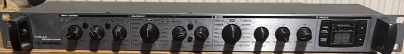 TC Electronic M300 Dual Engine Effects Processor 2000s - Silver image 1