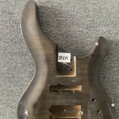 Veneer Tiger Maple Top Solid Basswood Bass Body image 2