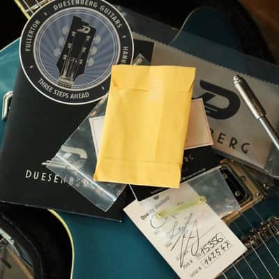 Duesenberg Starplayer TV semi hollow 2014 - Catalina Blue image 5