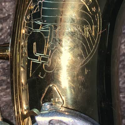 Conn 24 m  alto  sax saxaphone saxophone made in the USA case image 4