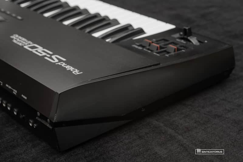 Roland S-50 61-Key Digital Sampling Keyboard 1986 - 1990 - Black