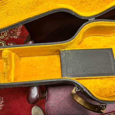 Victoria Dreadnought Hardshell Acoustic Guitar Case Yellow Lined 1960s image 11
