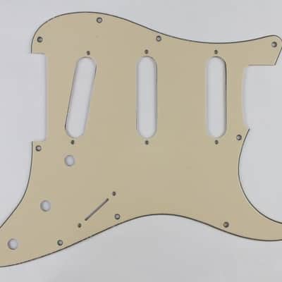Stratocaster Vintage Cream CBC Scratch Plate 11 hole Pickguard SSS to fit USA/Mex Fender
