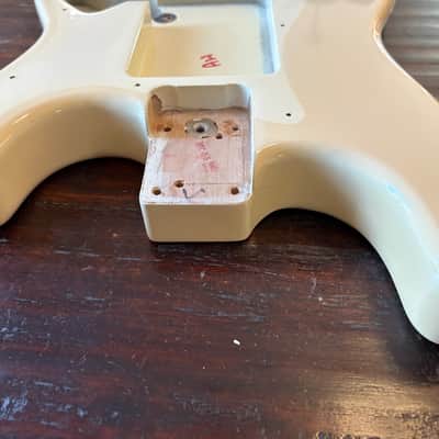 Fender American Standard Strat Plus Jeff Beck Stratocaster Body 1989 - antique white image 10