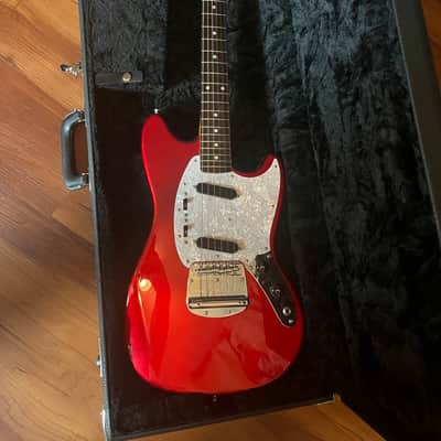 Fender Mustang MIJ 1969 2010-2011 - Candy Apple Red image 1