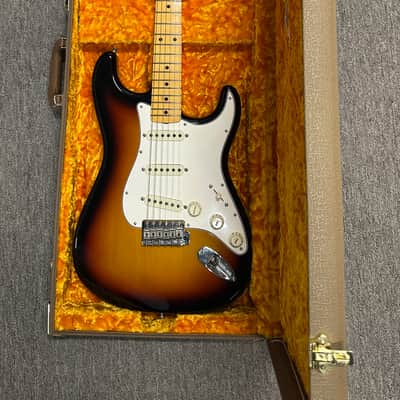 Fender Custom Shop Vintage Custom '62 Stratocaster NOS (2019) - 3-Color Sunburst #98874 with Original Hard Case image 13