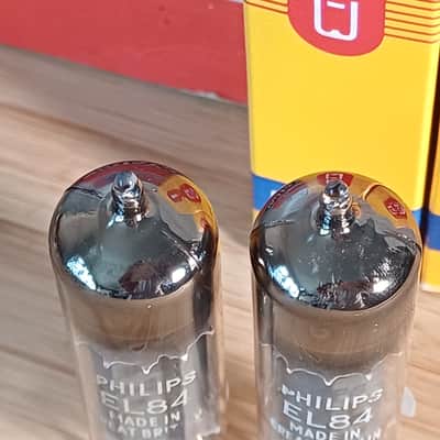 Very rare  NOS NIB 1972 MULLARD Blackburn el84 6bq5 matched pair  KM1  UK Philips label very strong Vox ac15 Marshall Echolette image 5