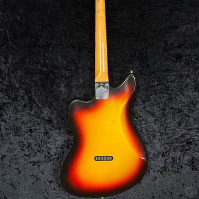 Fender Electric XII from 1966 in 3-tone sunburst with case image 2
