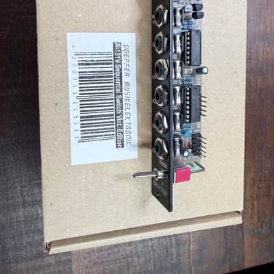 Doepfer A-151V Quad Sequential Switch V2 2010s - Black image 3