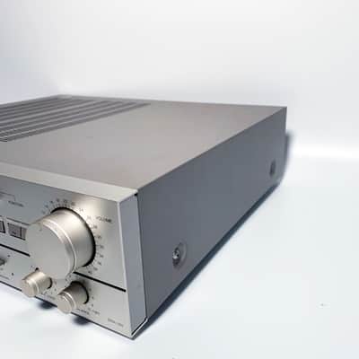 Vintage Denon DRA-350 Solid State Tuner Amplifier Silver Stereo Receiver Amplifier 36 Watts image 5