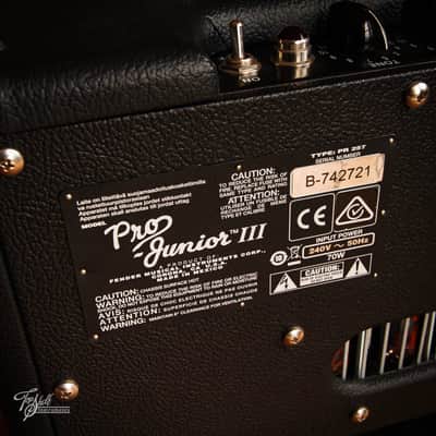 Fender Pro Junior III 1x8" Guitar Combo Amp 2018 image 5