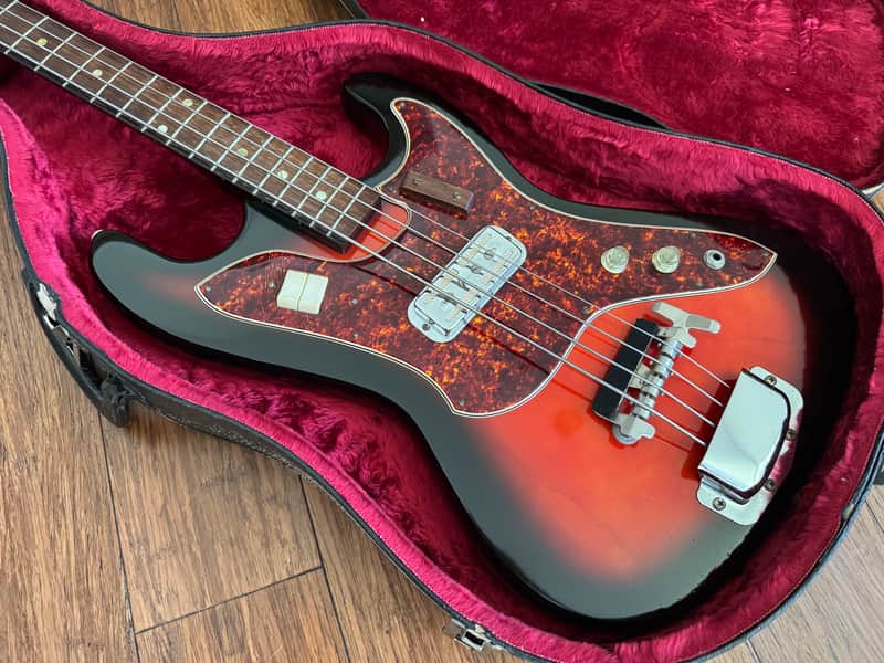 Vintage Harmony H25 Bass Guitar: $1200 (Reg $2500+)