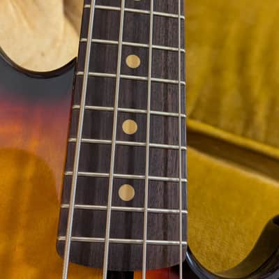 Lakland Skyline Series 44-02 Deluxe 2024 - Three Tone Sunburst image 5