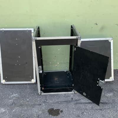 Road Runner 18U Non Shock Proof Case #03192 (One)TRUEHEARTSOUND image 1