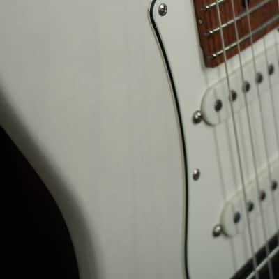 Suhr Pete Thorn Signature Series Traditional 90 in Transparent White image 4