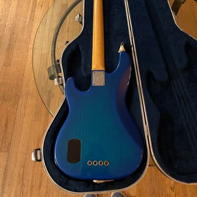 Fender American Deluxe Precision Bass 1997 image 5