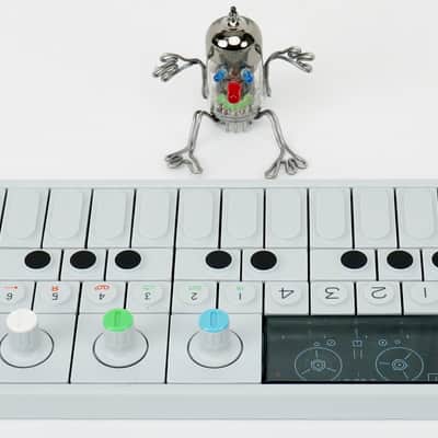 Teenage Engineering OP-1 Synthesizer Sampler + Case + Neuwertig + 1,5J Garantie image 8