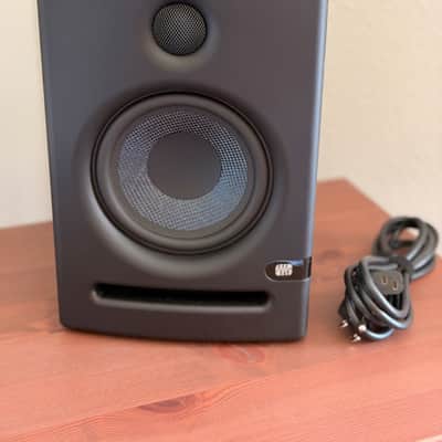 PreSonus Eris E5 2-Way 5" Active Studio Monitor (Single) 2013 - Present - Black image 1