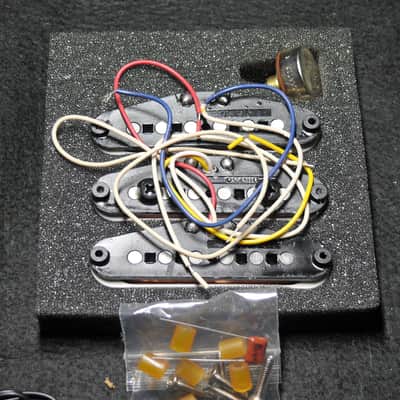 Fender American Standard STRAT Pickups Delta Tone System-Set of Three image 5