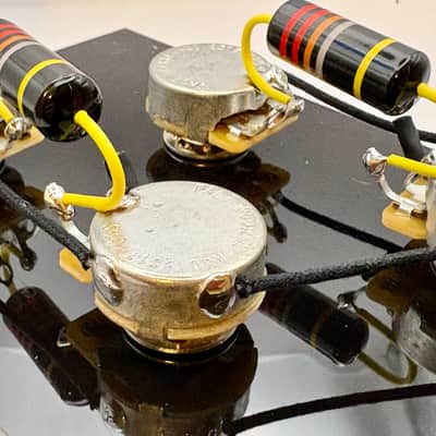 Gibson Les Paul 50s style wiring harness with new Bumblebee 0.022uF paper in oil capacitors and split long shaft pots image 3